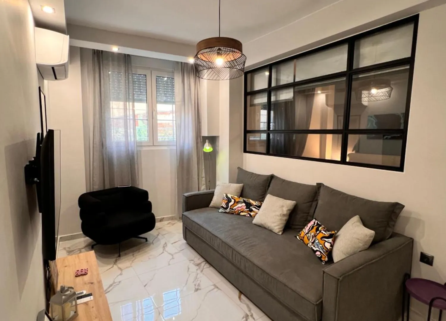 Thess. Urban Apartment location